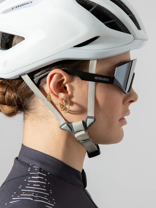 CAFE DU CYCLISTE Eyewear Emile Mirrored Sports Sunglasses - Black