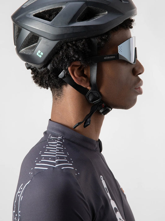 CAFE DU CYCLISTE Eyewear Emile Mirrored Sports Sunglasses - Black