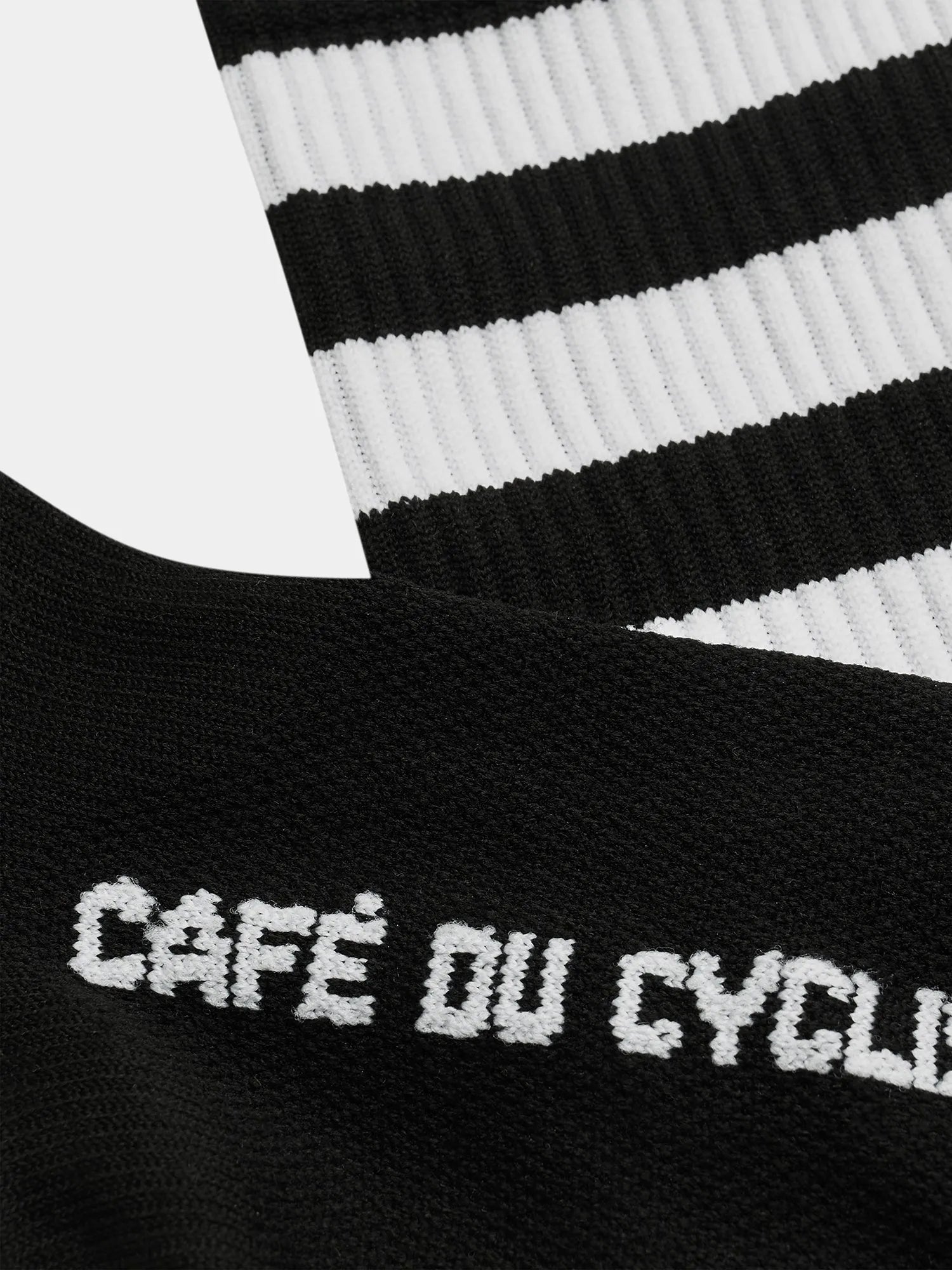 CAFÉ DU CYCLISTE Skate Socks - White
