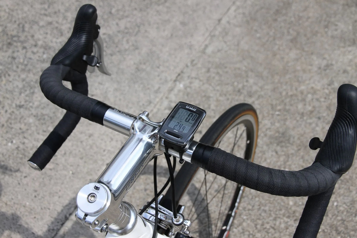 CATEYE VELO WIRELESS COMPUTER - BLACK