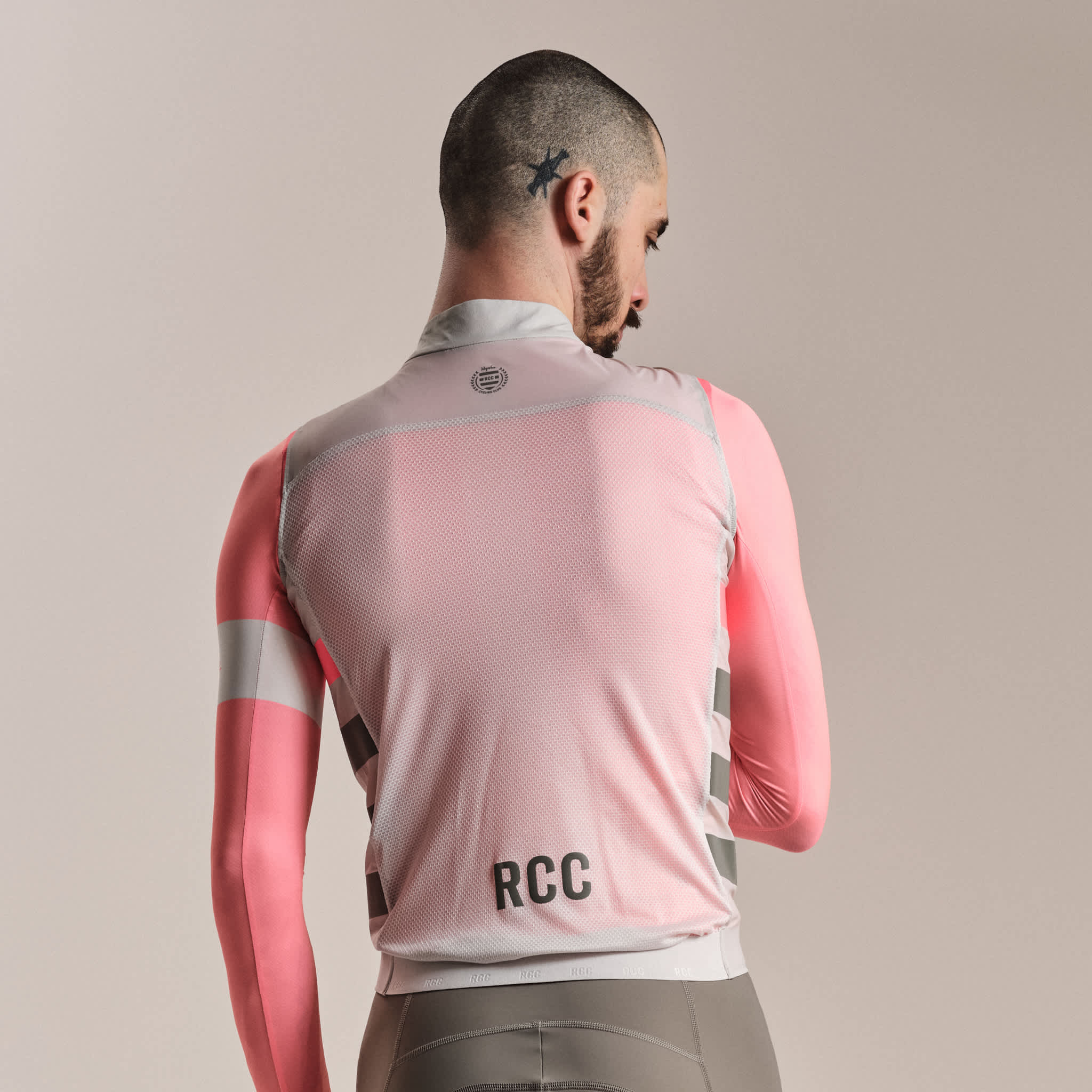 RAPHA RCC Pro Team Gilet - GSK Grey/Smoke | Velodrom Cycling Store