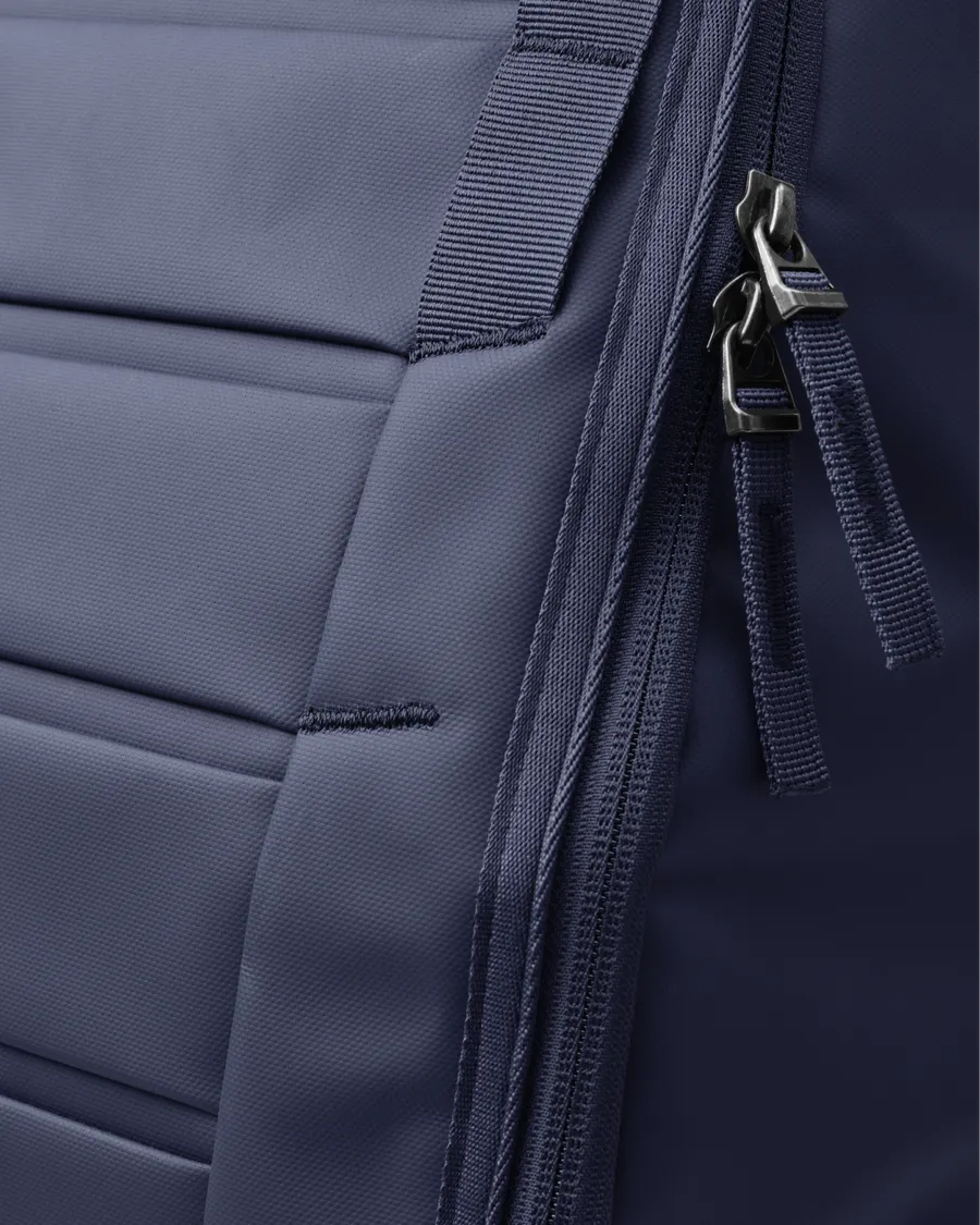 DB Journey Hugger Backpack 25L - Blue Hour