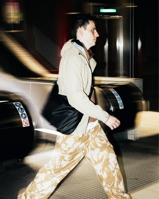 DB Journey Ramverk Pro Sling Bag 24L - Black Out