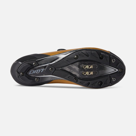 DMT KM30 SHOES - CAMEL/BLACK