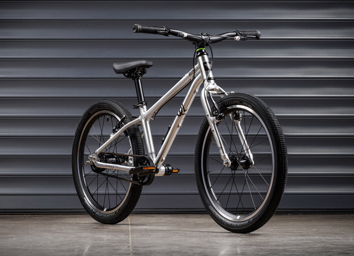 EARLY RIDER Belter 20 Auto Kids Bike - Brushed Aluminium