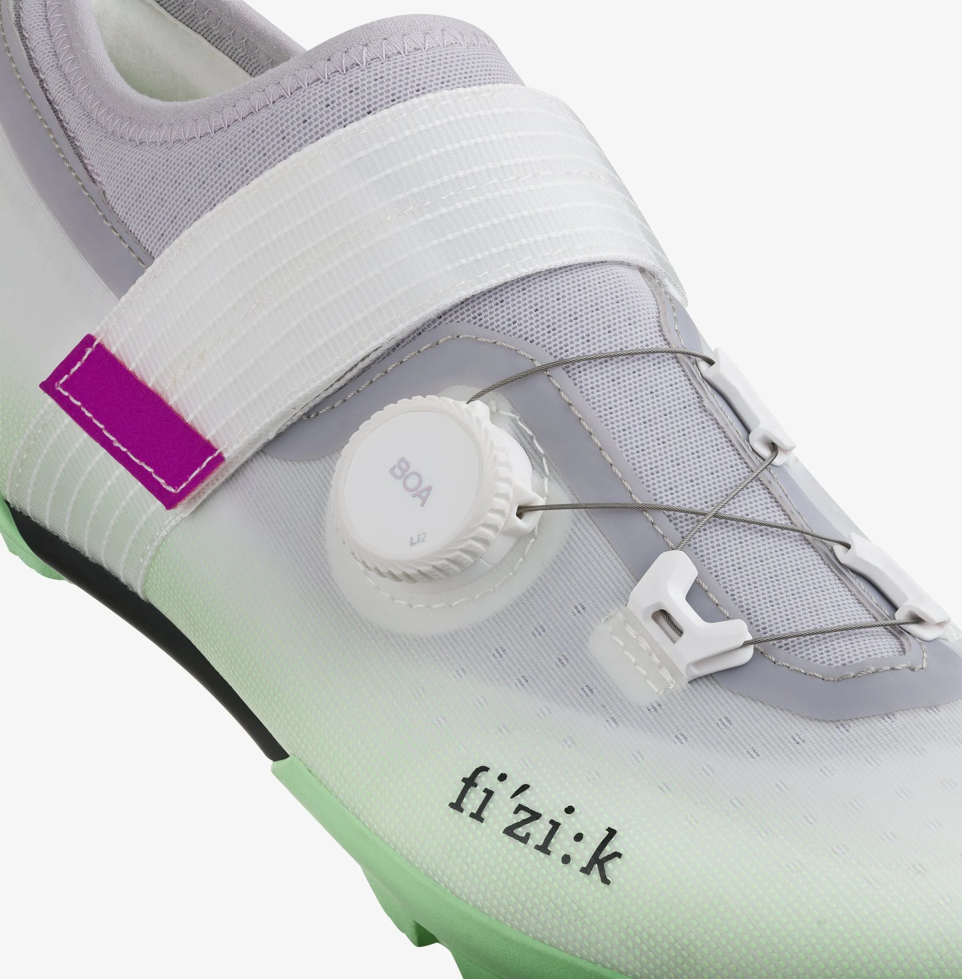 FIZIK Ferox 2 Carbon - Light Grey / Mint Green