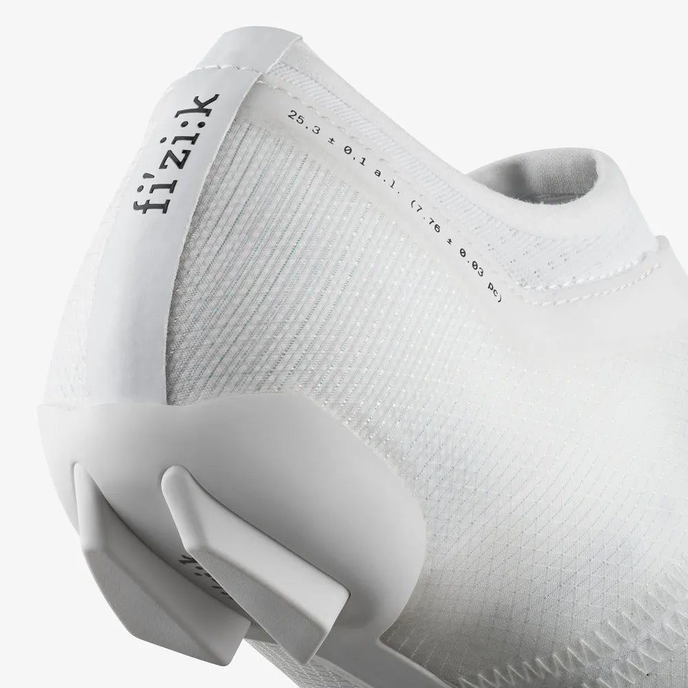 FIZIK Vento Vega Carbon Road Shoes - White/White