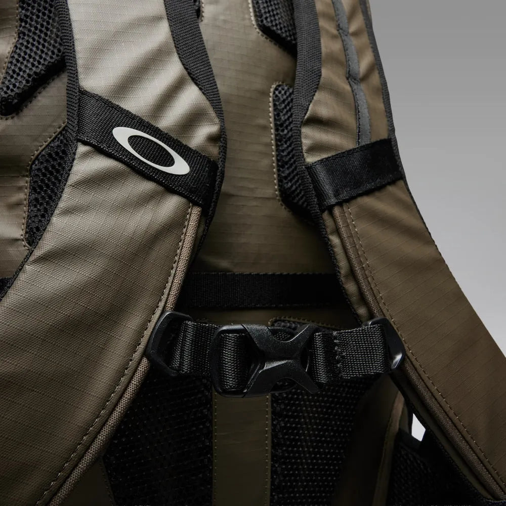 OAKLEY Terraquest 29L Rygsæk - Olive Green