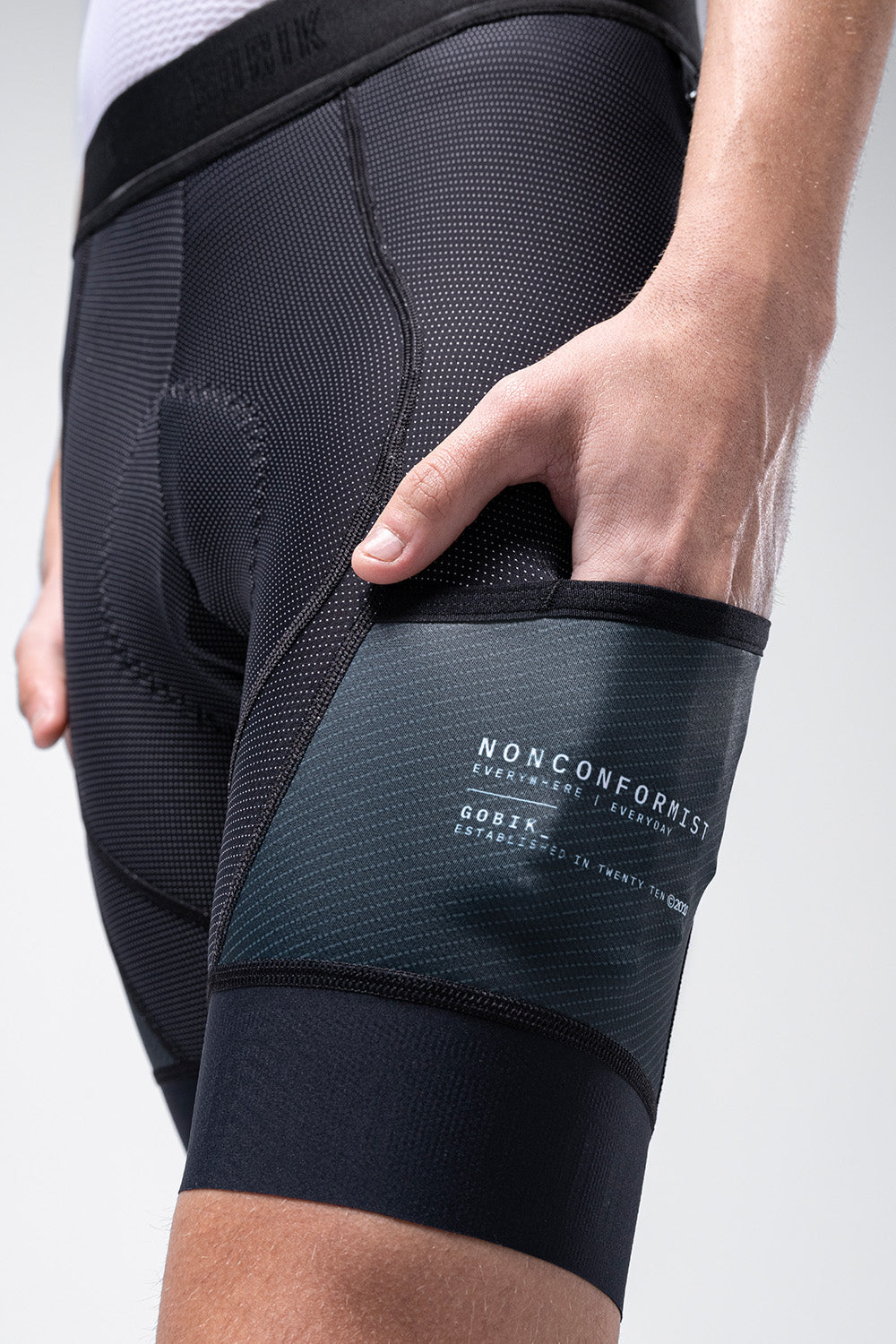 GOBIK COMMANDER STRAPLESS K7 SHORTS - BLACK