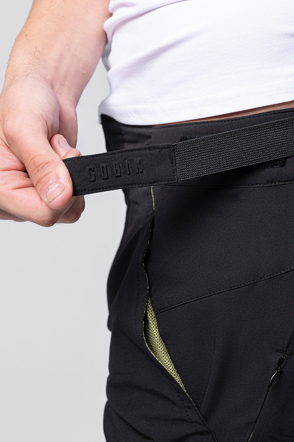 GOBIK COMMUTER SHORTS - BLACK
