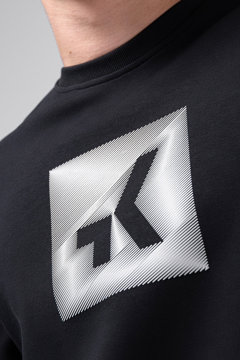 GOBIK HOVER UNISEX SWEATSHIRT - BLACK