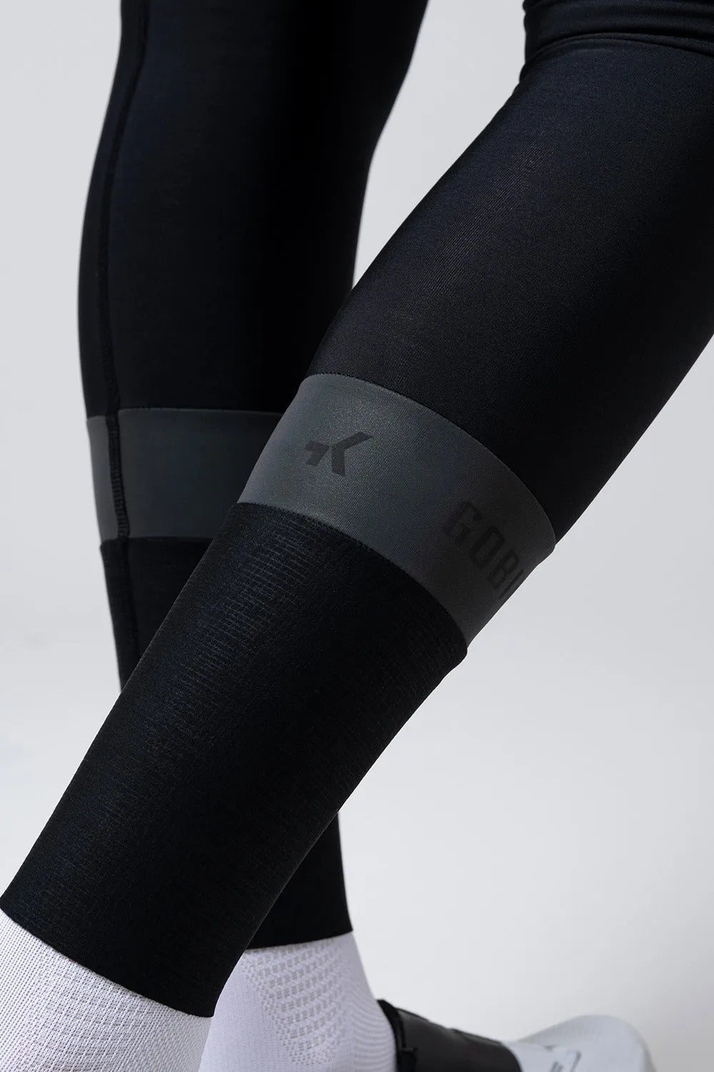 GOBIK Kaba 2.0 Leg Warmers - Pitch Black