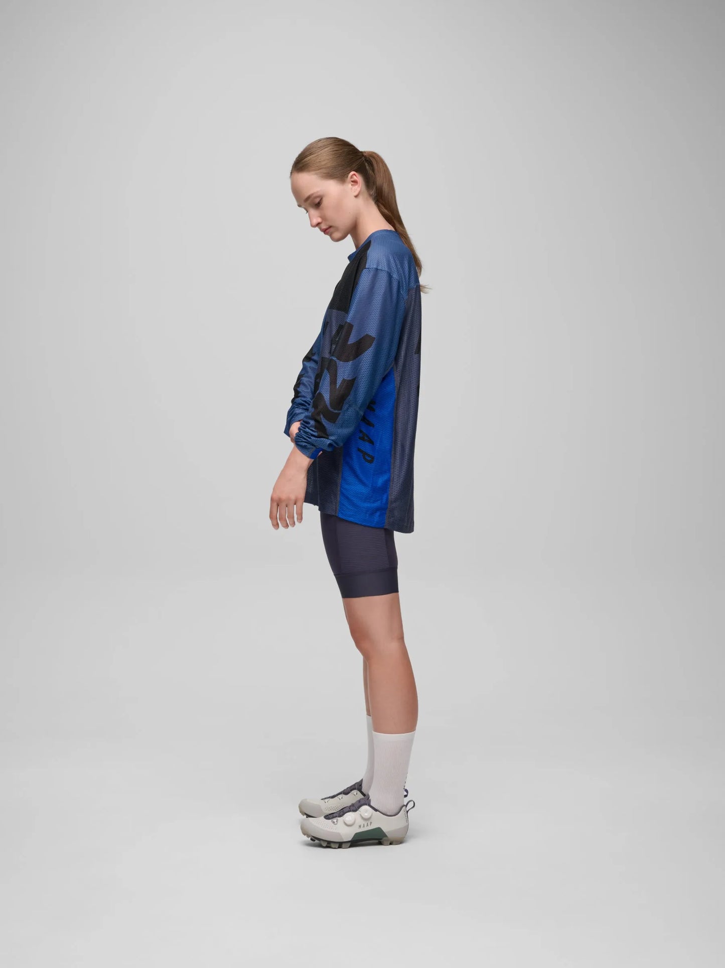 MAAP Alt_Road™ Air Mesh LS Tee - Mixed Blue