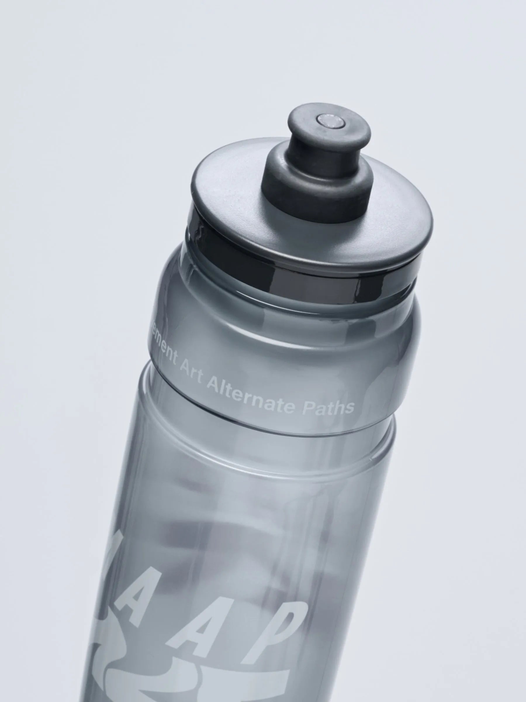 MAAP Alt_Road™ Bottle Large - Smoke/white