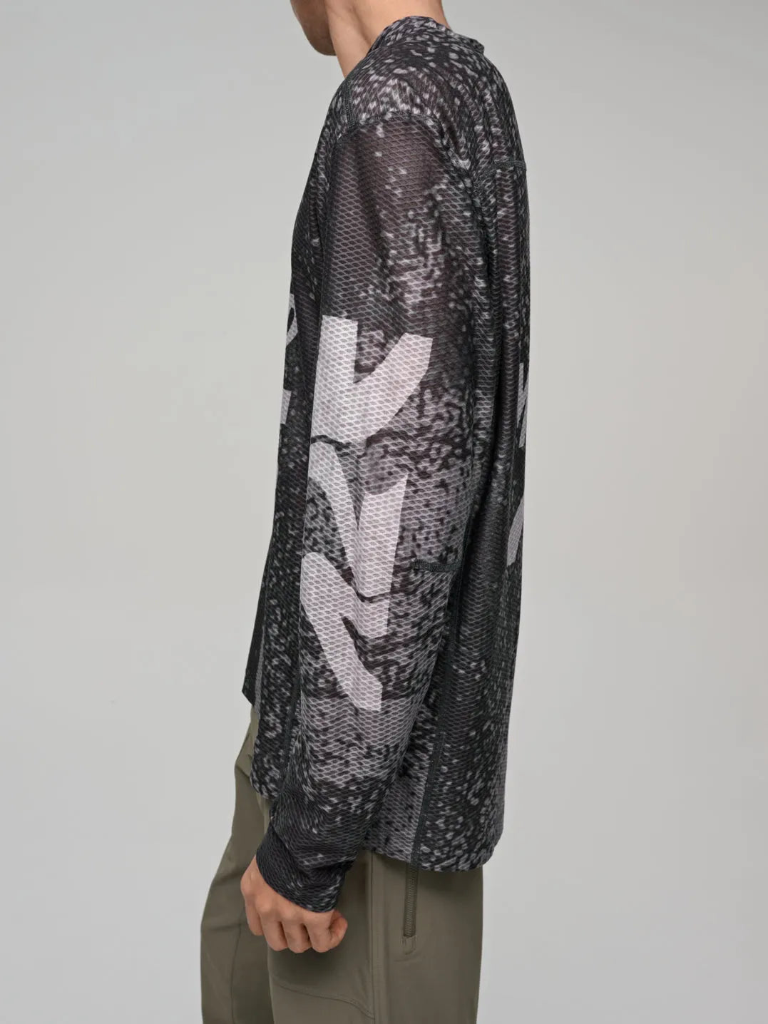 MAAP Alt Road Mesh LS Tee - Silver/Black