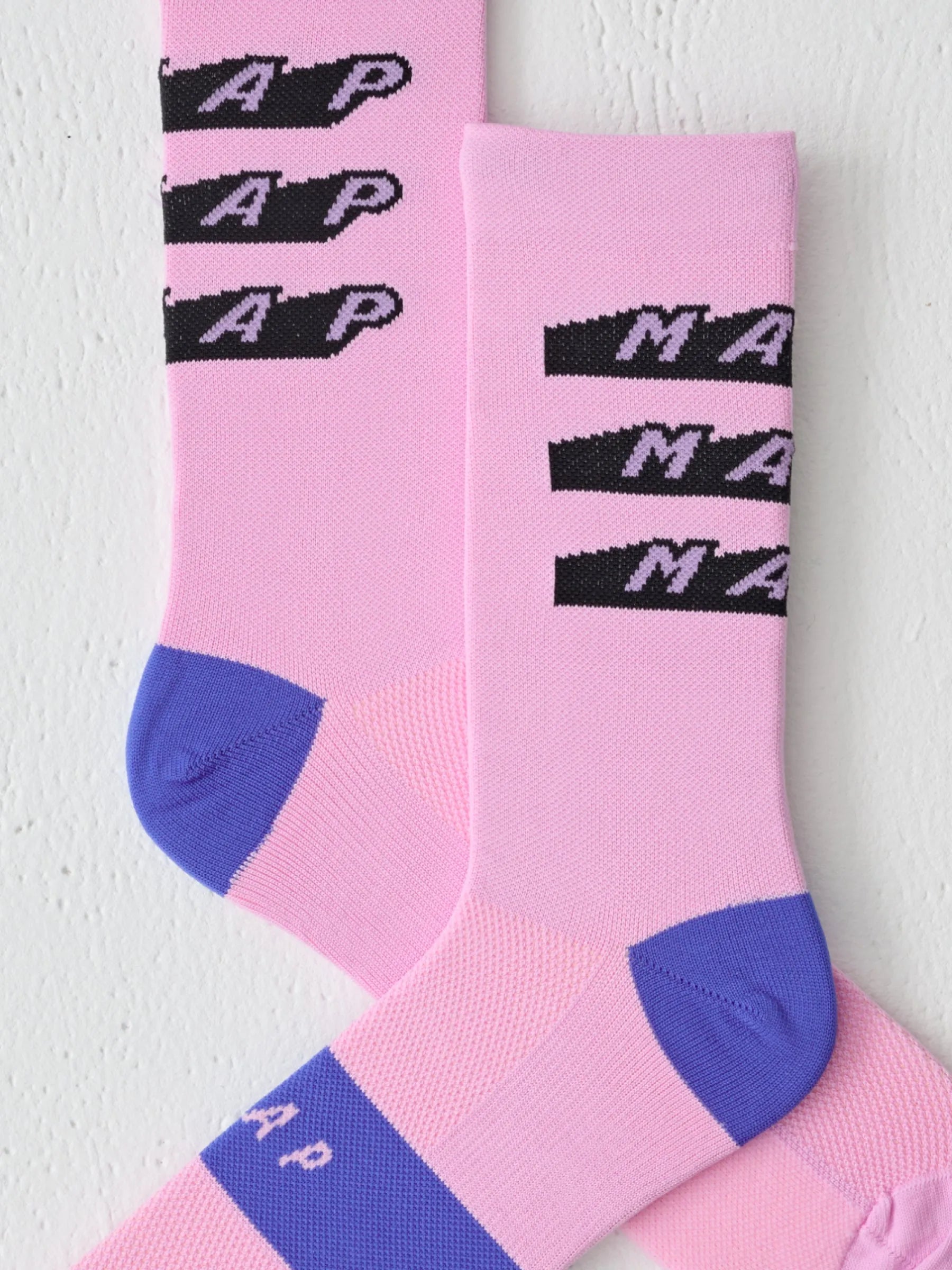 MAAP Evade X Socks - Cherry Blossom