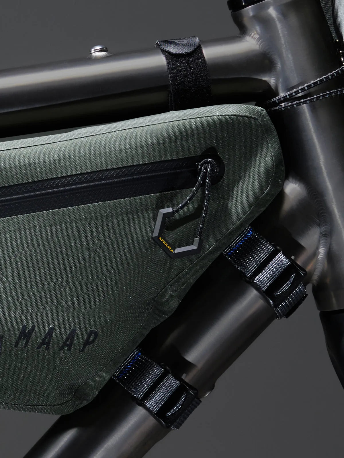 MAAP MAAP x Apidura Frame Pack 4 L - Loam