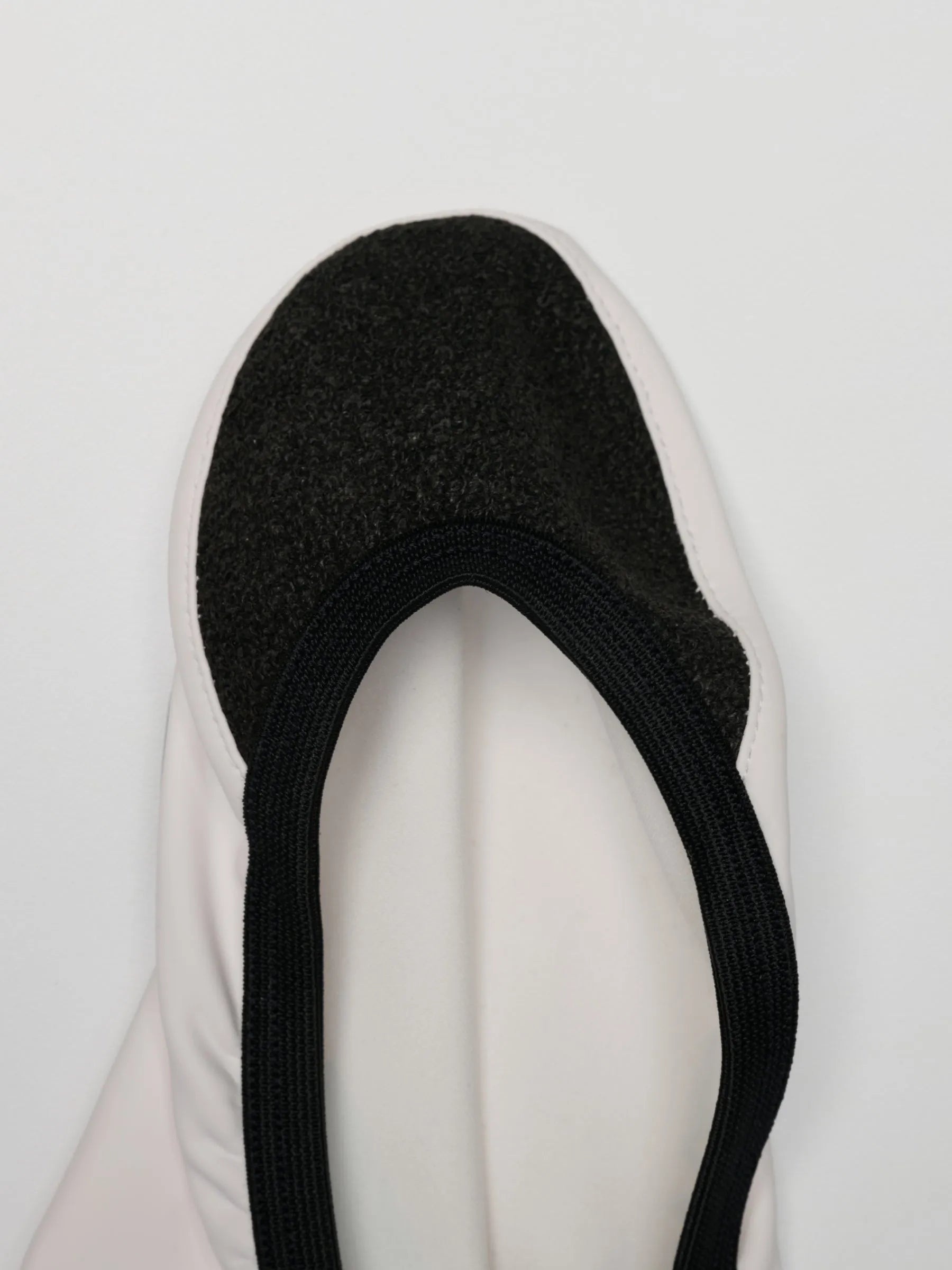 MAAP Pro Aero Overshoe - White