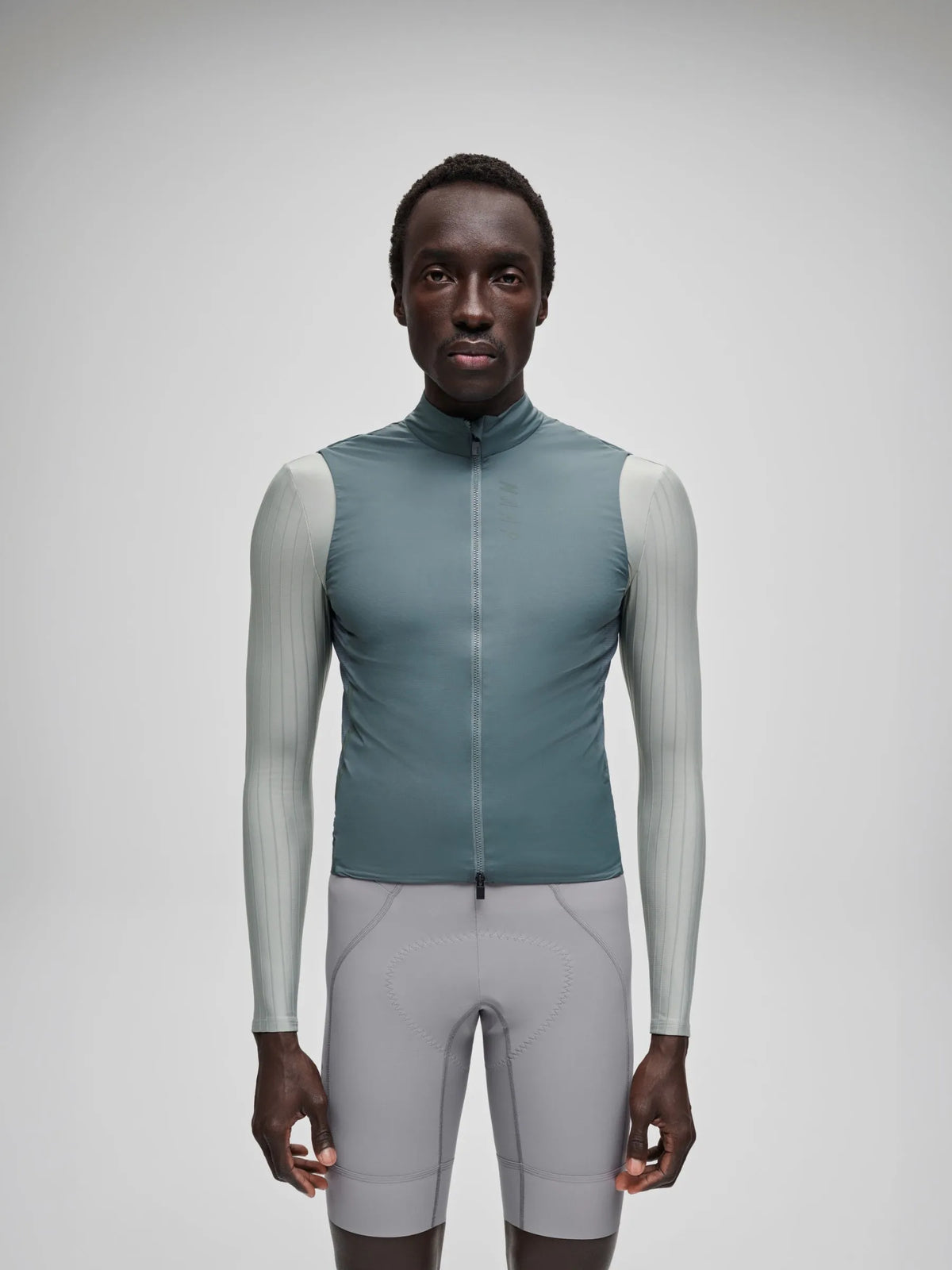 MAAP TEAM FLOW+ VEST - GREEN SLATE