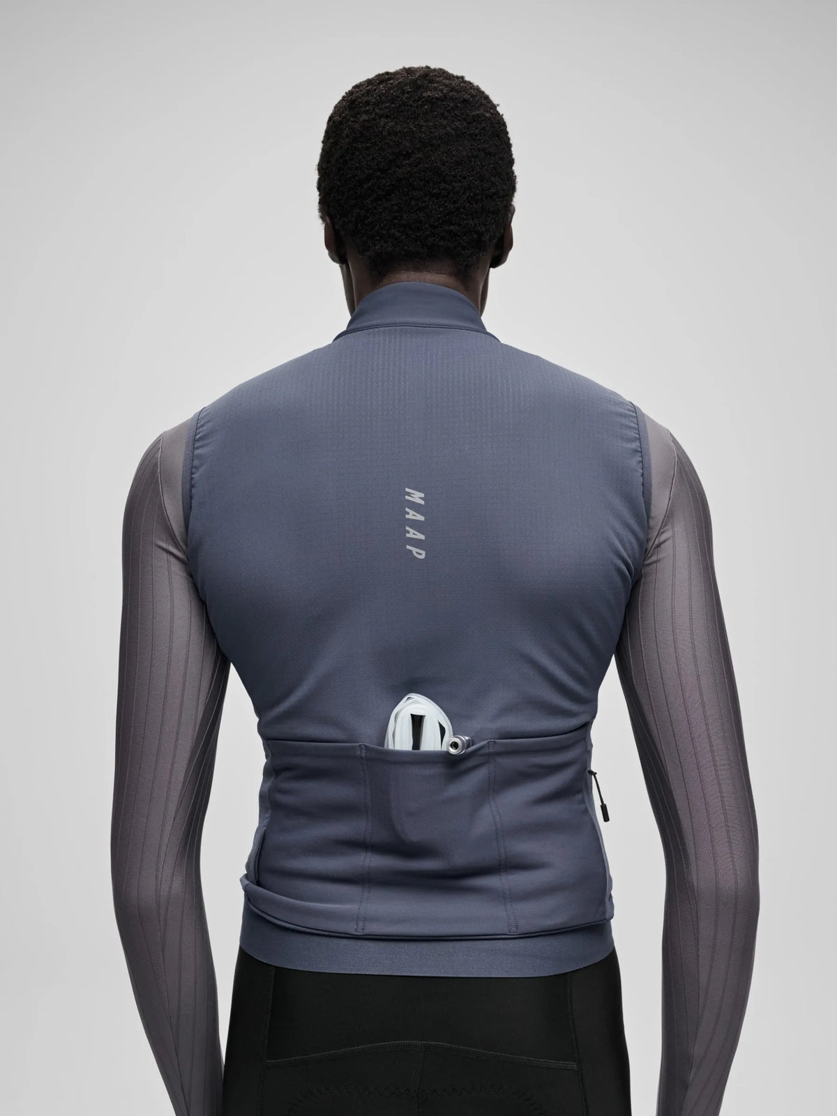 MAAP TEAM THERMAL VEST - CARBON BLUE
