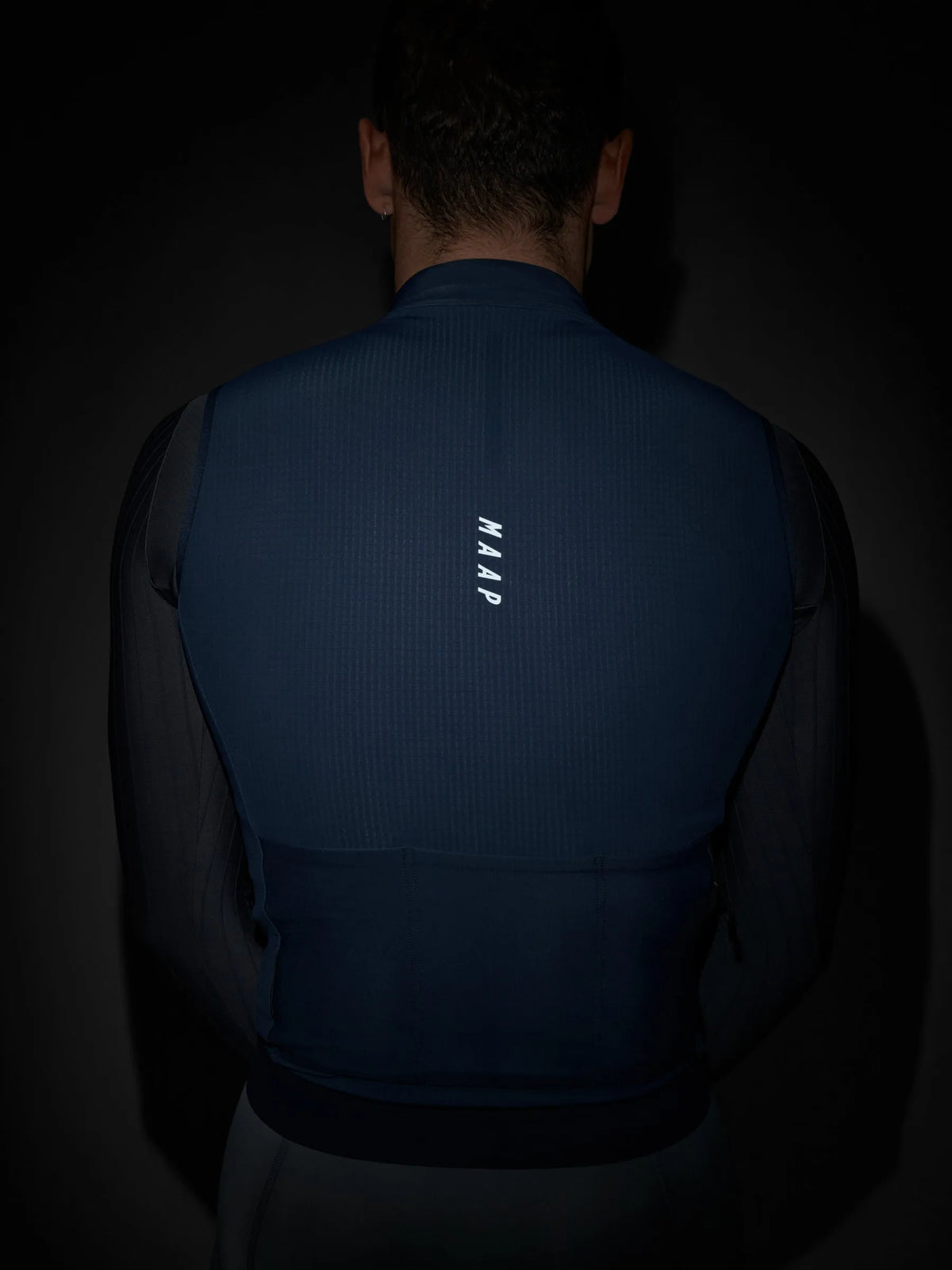 MAAP TEAM THERMAL VEST - CARBON BLUE