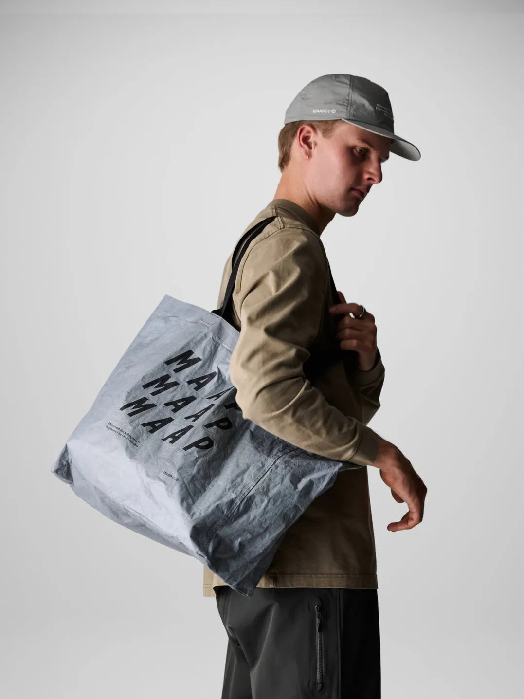 MAAP Tech Tote - Graphite