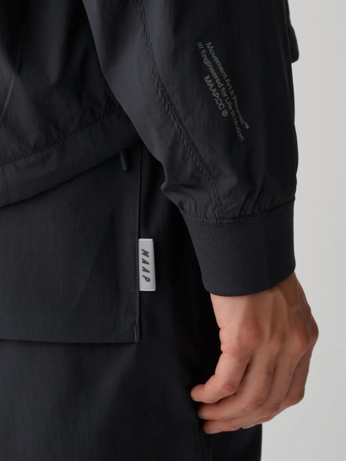 MAAP WOMEN MTA INSULATED CREW - BLACK
