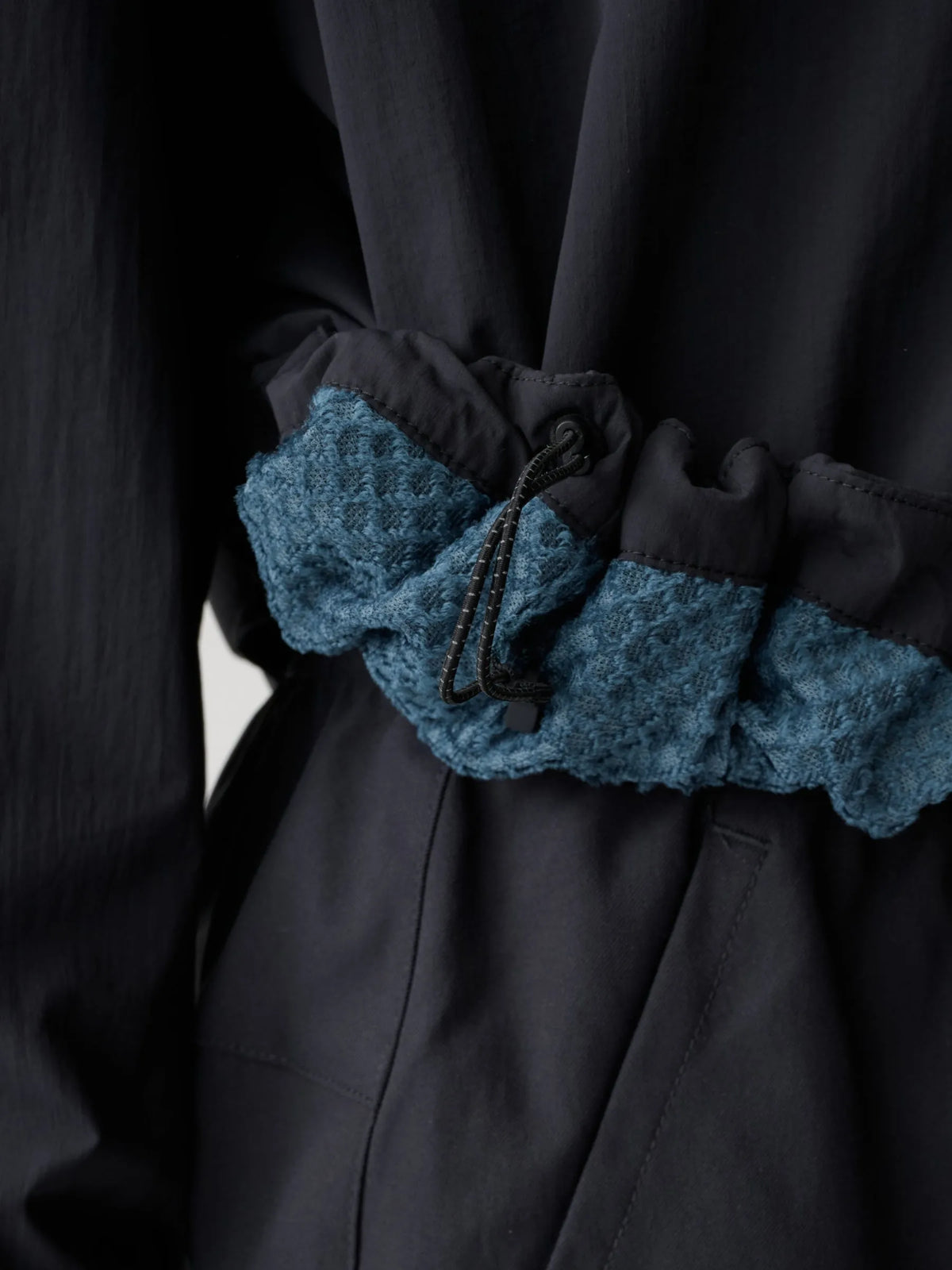 MAAP WOMEN MTA INSULATED CREW - BLACK