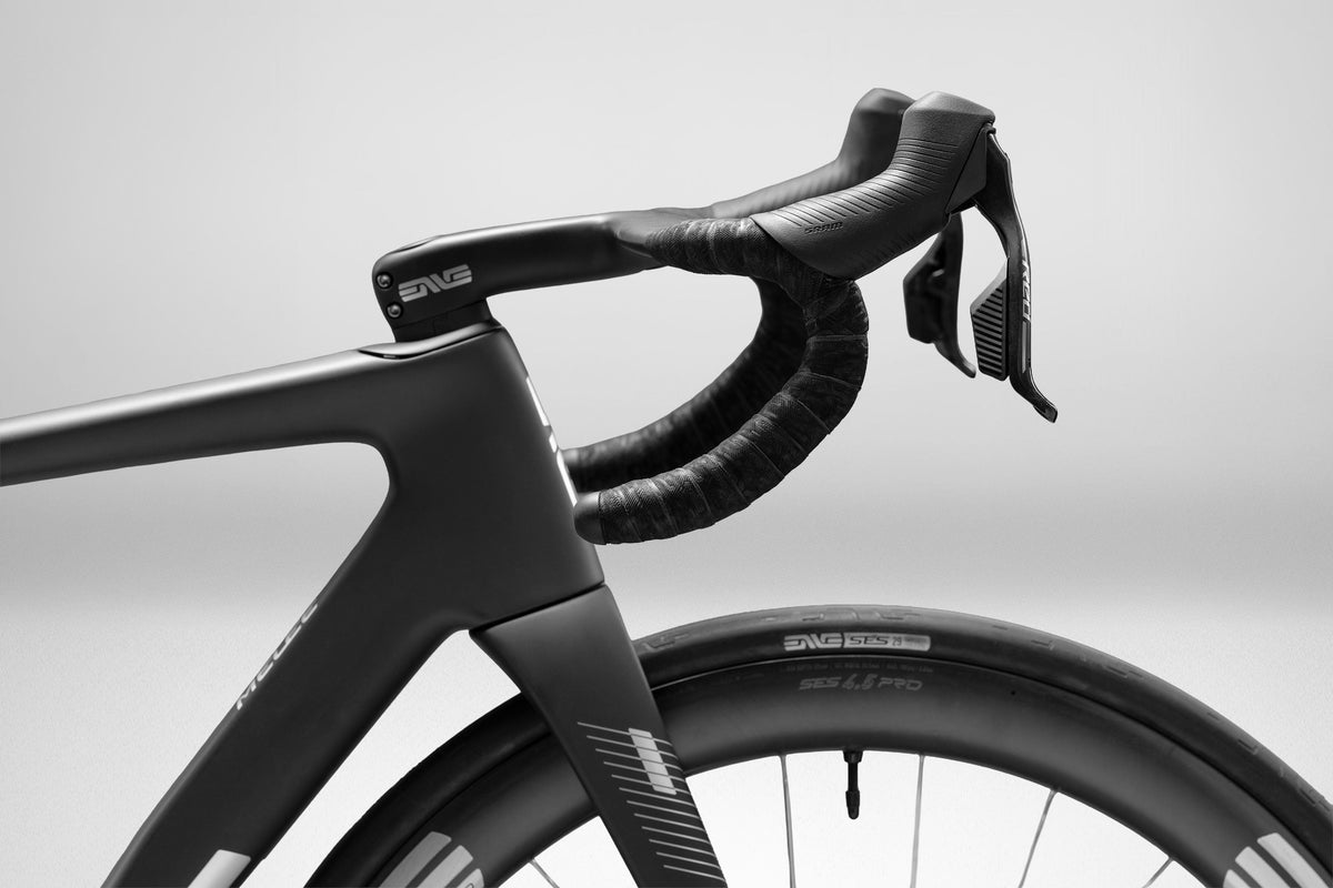 ENVE Melee V2 Premium Road Bike SRAM Red AXS Power Meter SES 4.5 Wheels - UL Black