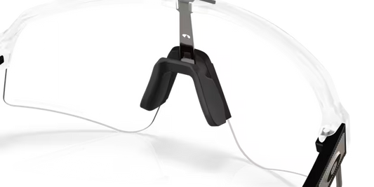 OAKLEY Sutro Lite Sweep - Photochromatic Matte Clear