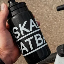 OSKAR OATBAR Bidon - Black