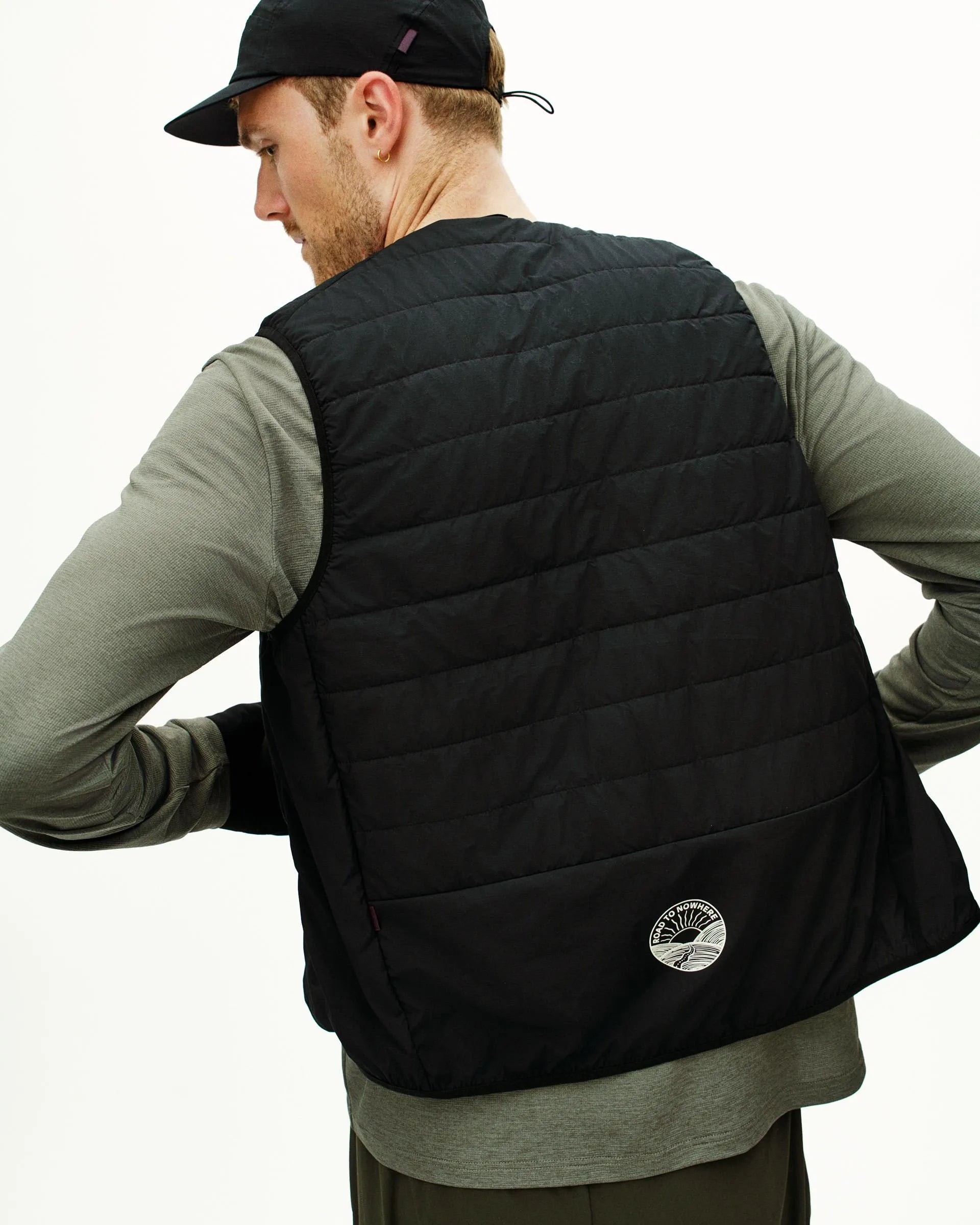PAS NORMAL STUDIOS Balance Insulated Vest - Black