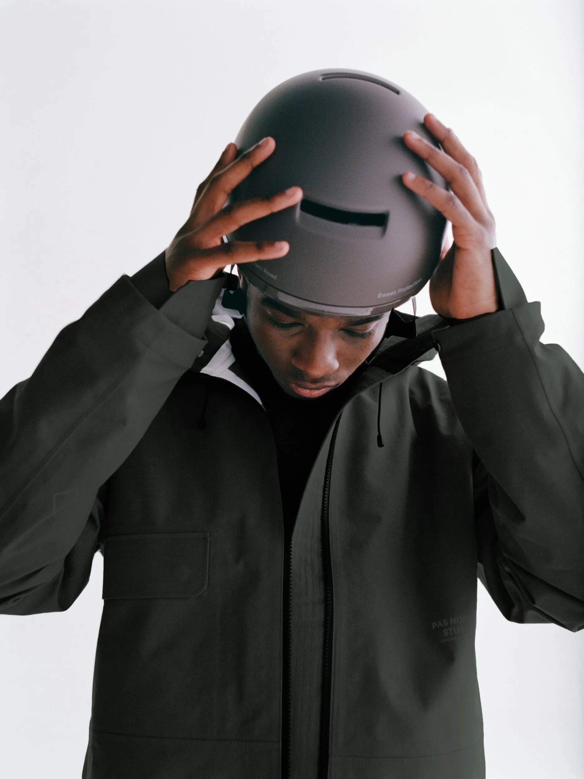 PAS NORMAL STUDIOS Commuter Mips Helmet - Ash Brown