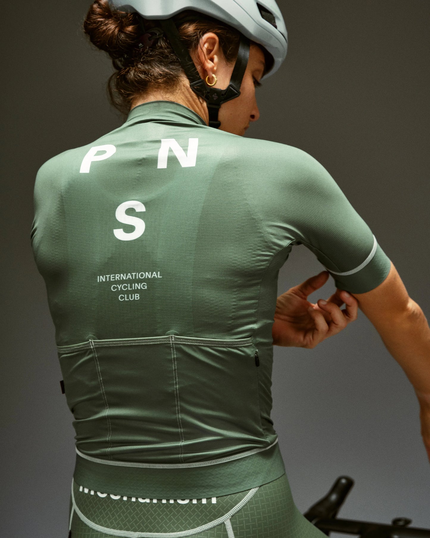 PAS NORMAL STUDIOS Mechanism Women Jersey - Khaki Green