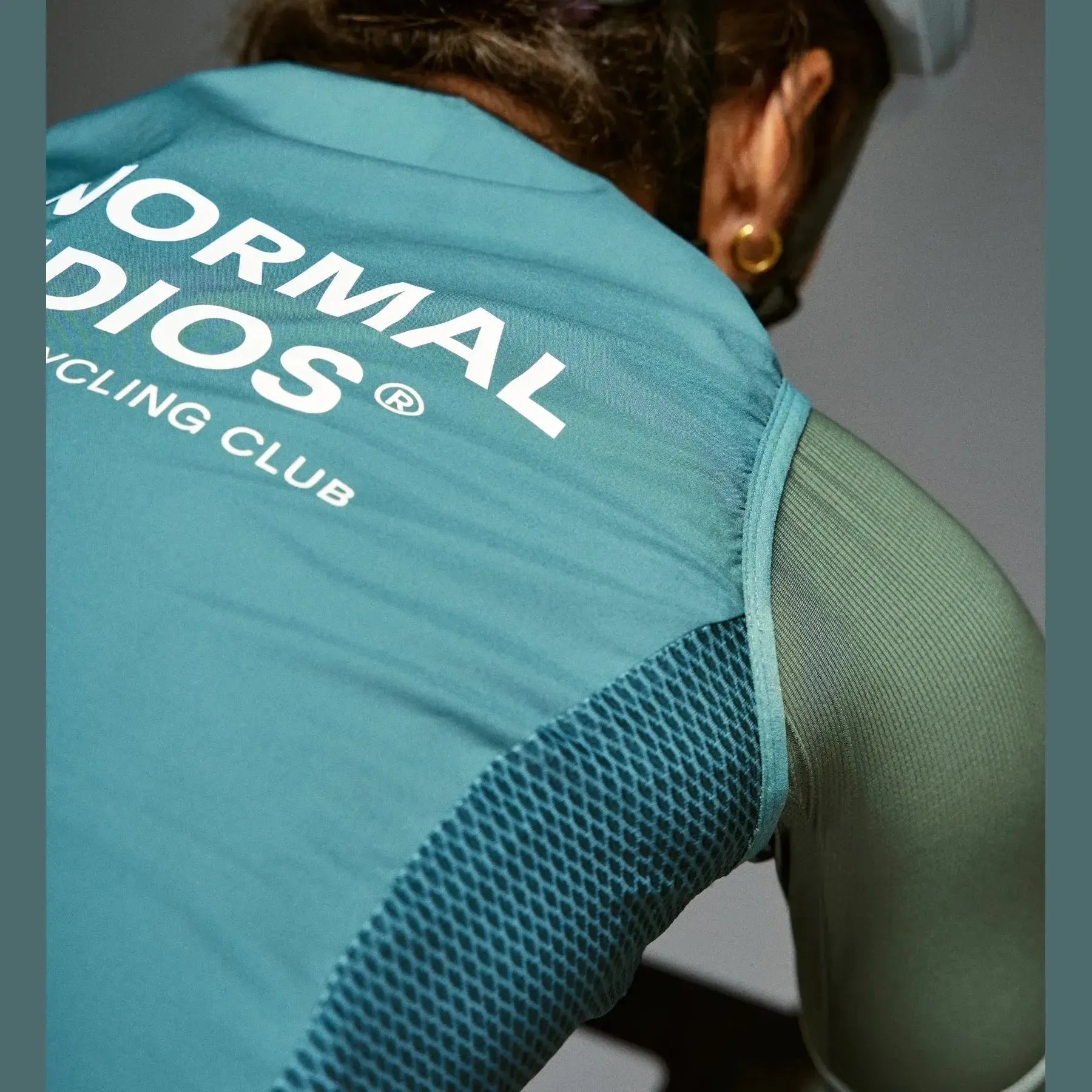 PAS NORMAL STUDIOS Mechanism Women Stow Away Gilet - Grey Teal