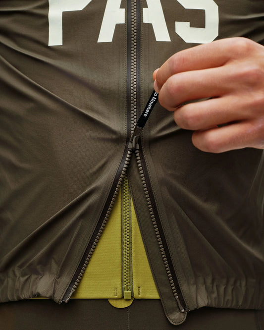 PAS NORMAL STUDIOS Men PAS Mechanism Rain Jacket - Dark Earth