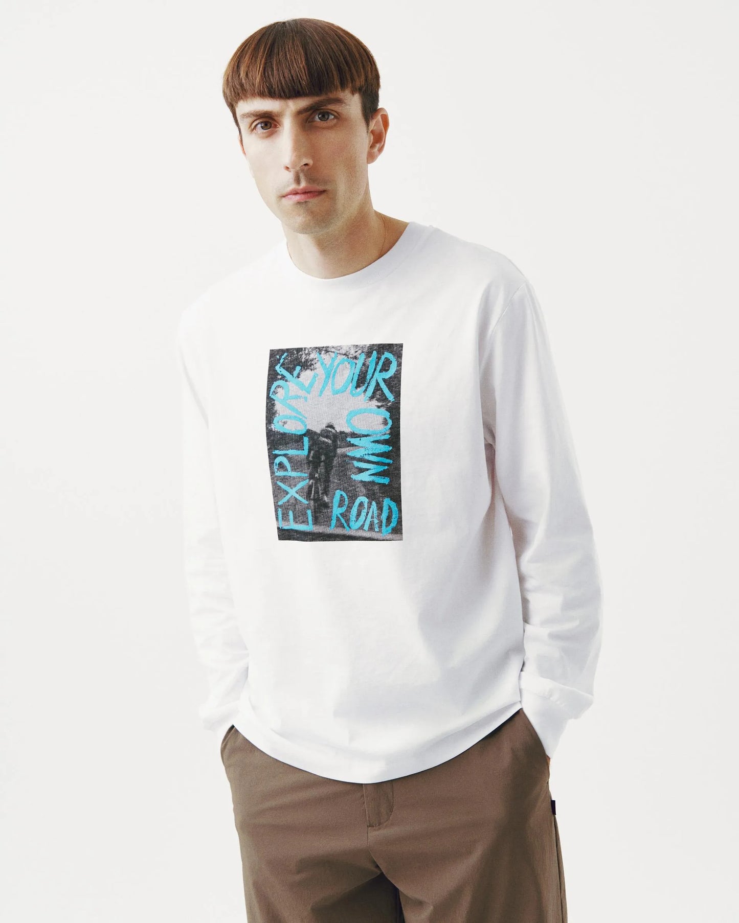 PAS NORMAL STUDIOS Off Race Graphic LS TShirt - White
