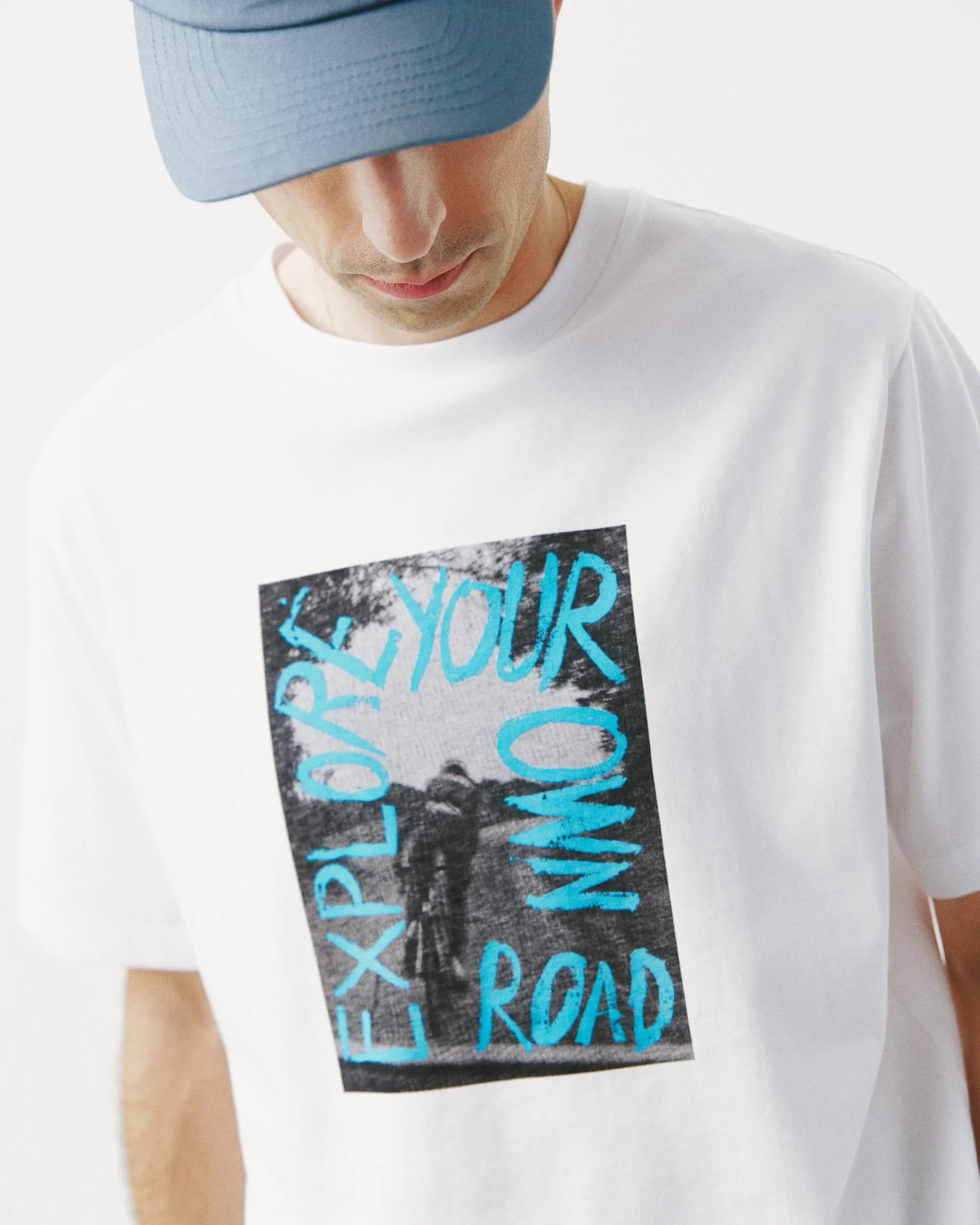 PAS NORMAL STUDIOS Off Race Graphic TShirt - White