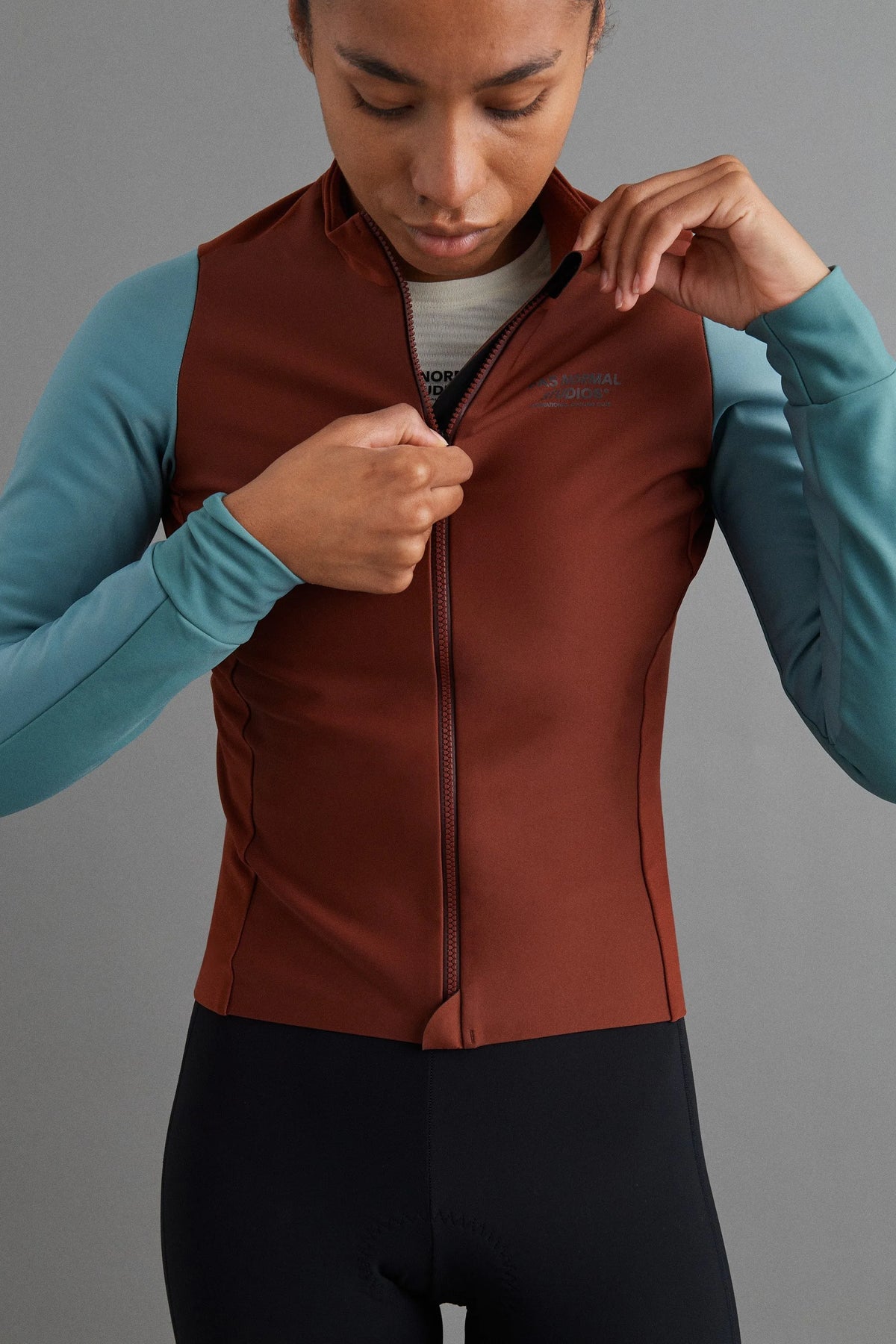 PAS NORMAL STUDIOS Women Mechanism Thermal Long Sleeve Jersey - Mahogany / Dusty Teal