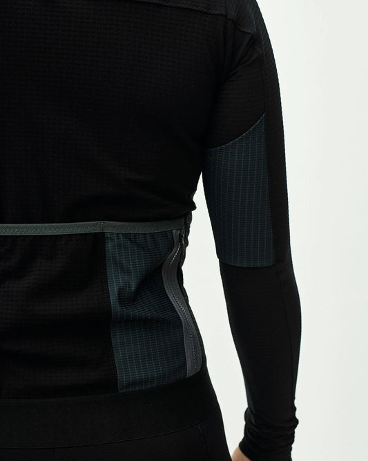 PAS NORMAL STUDIOS Women's Escapism Long Sleeve Jersey - Black