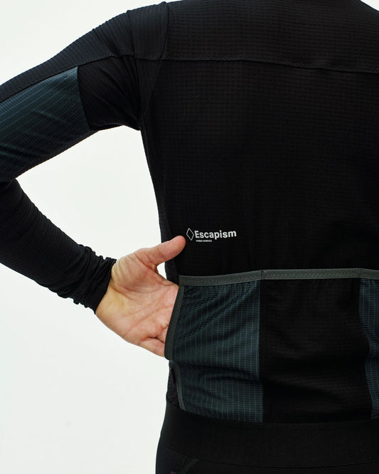 PAS NORMAL STUDIOS Women's Escapism Long Sleeve Jersey - Black