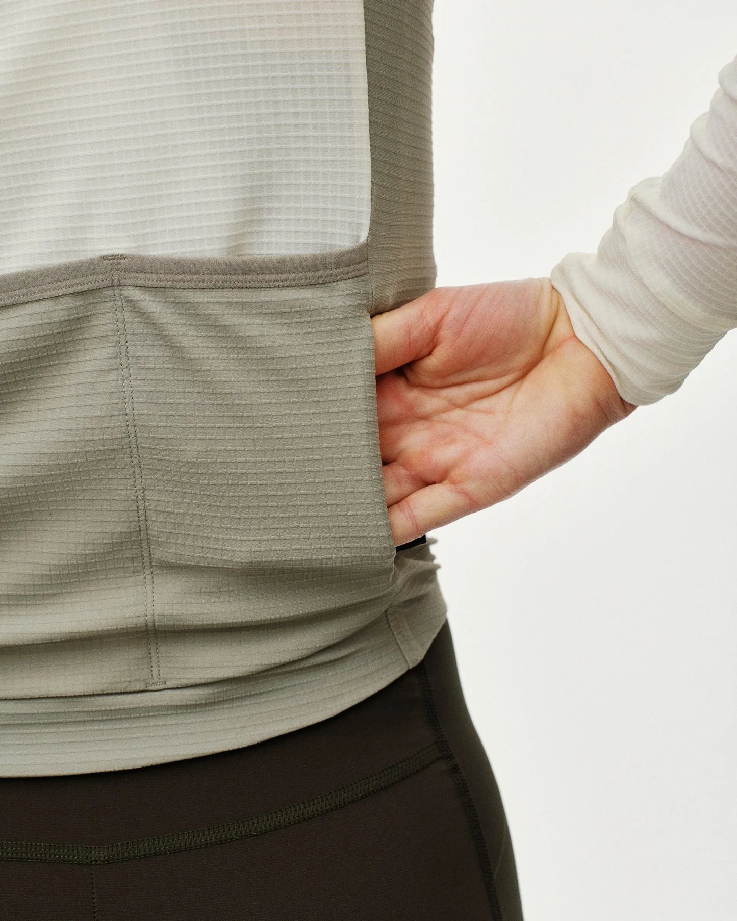 PAS NORMAL STUDIOS Women's Mechanism Pro Long Sleeve Jersey - Off White