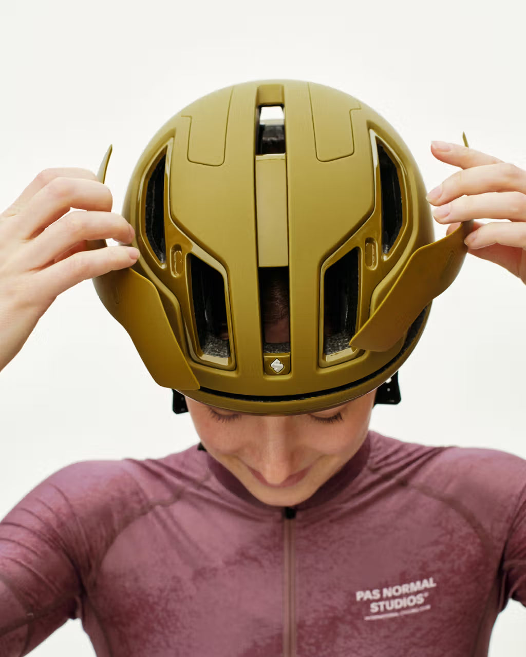 PAS NORMAL STUDIOS x SEET PROTECTION Falconer Aero2VI Mips Cycling Helmet - Khaki Green