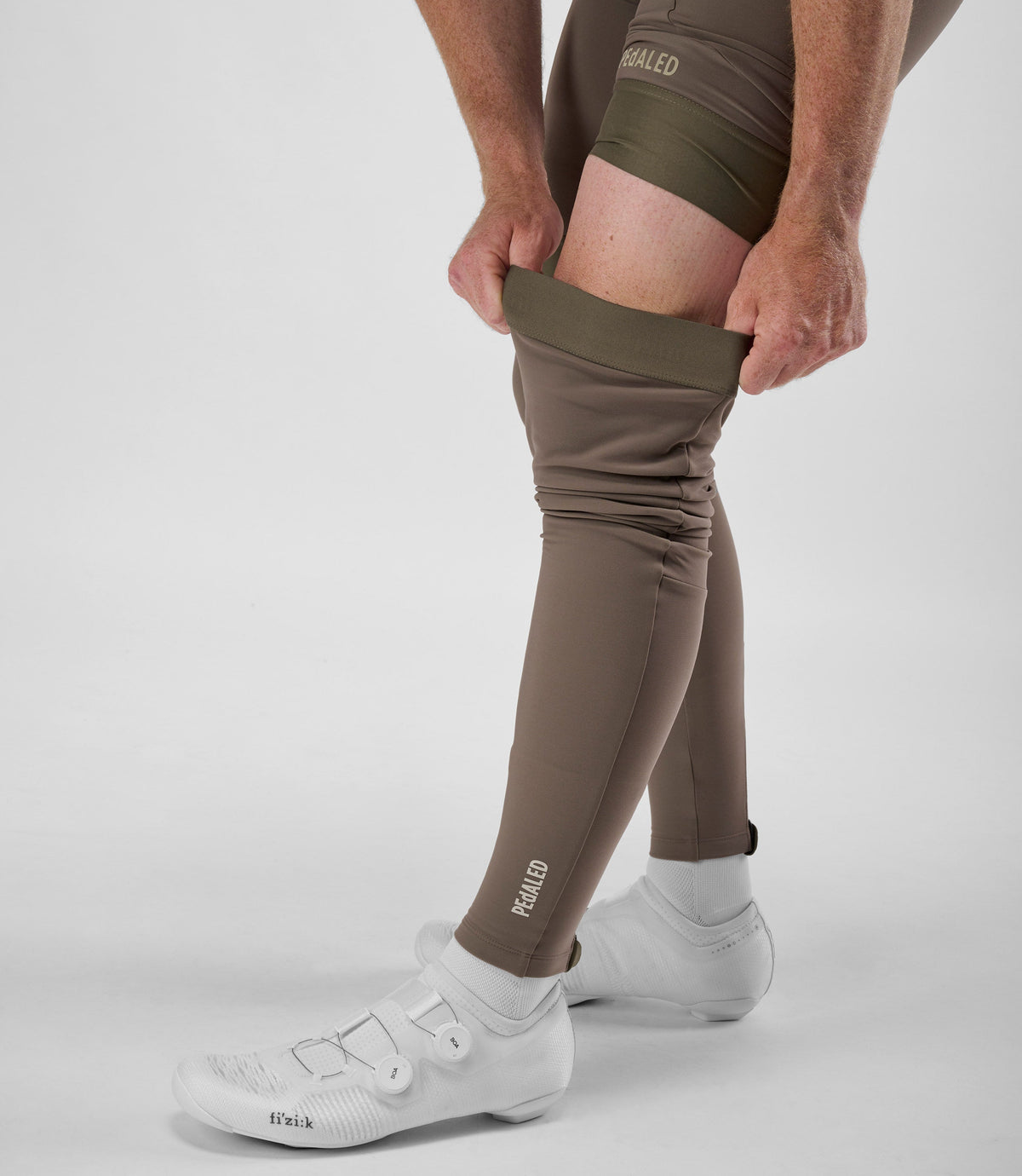 PEDALED ELEMENT LEG WARMERS - STONE GRAY