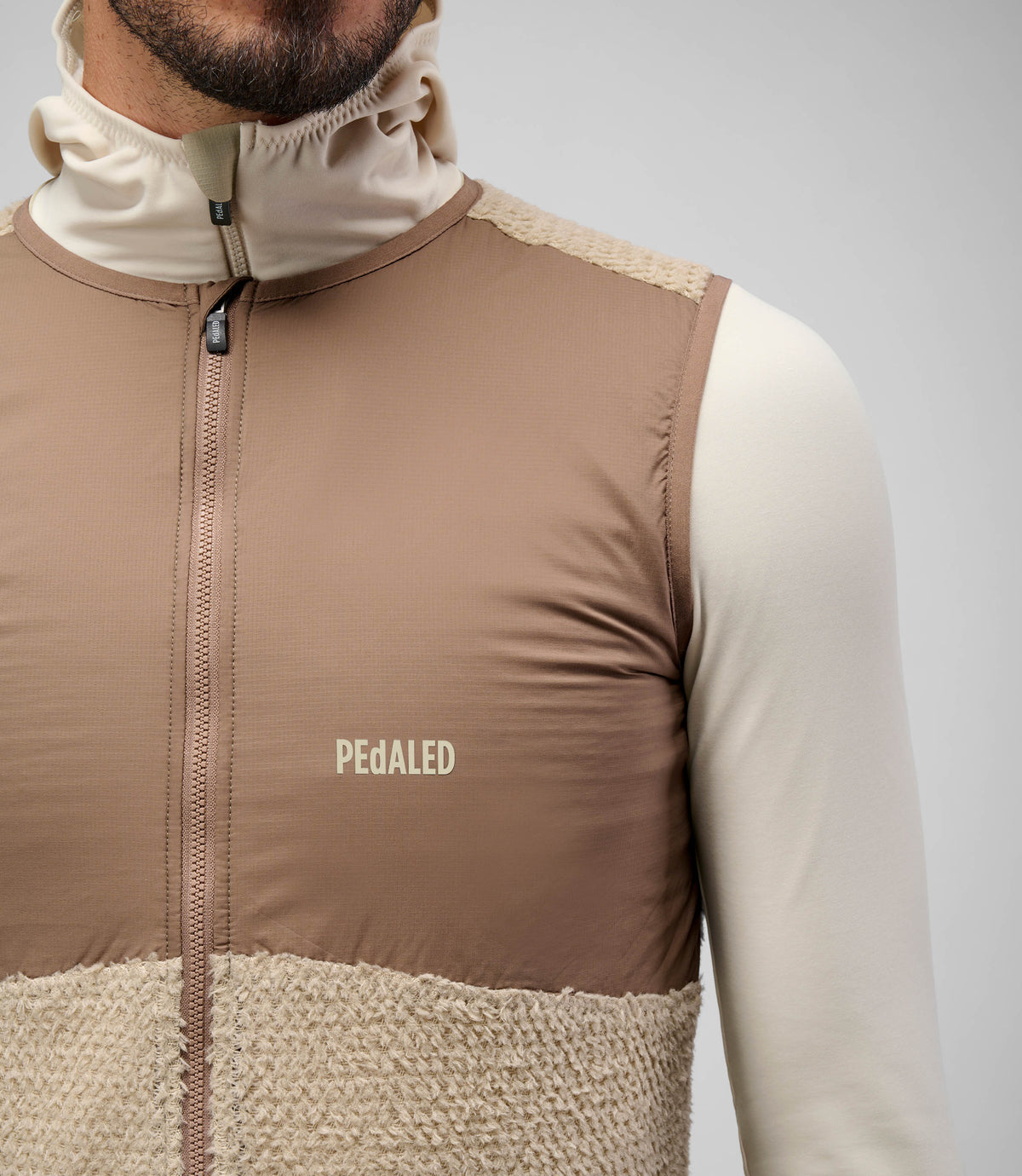 PEDALED ODYSSEY THERMAL LIGHT ALPHA VEST - BEIGE