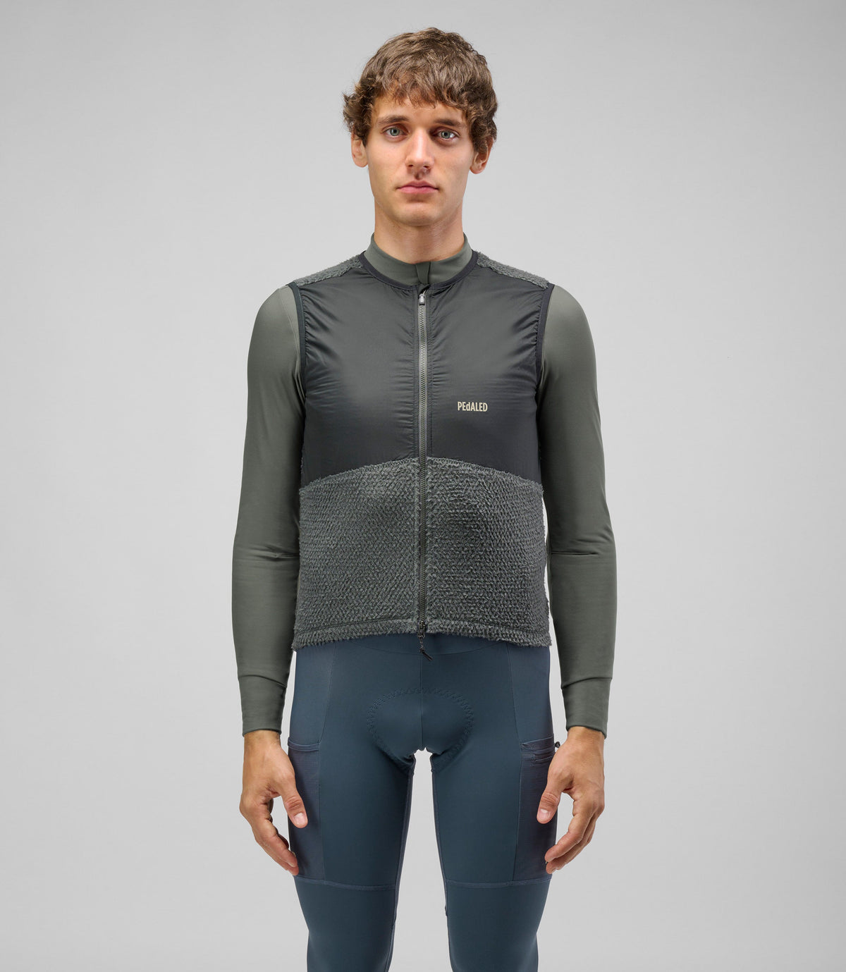 PEDALED ODYSSEY THERMAL LIGHT ALPHA VEST - FOREST GREEN