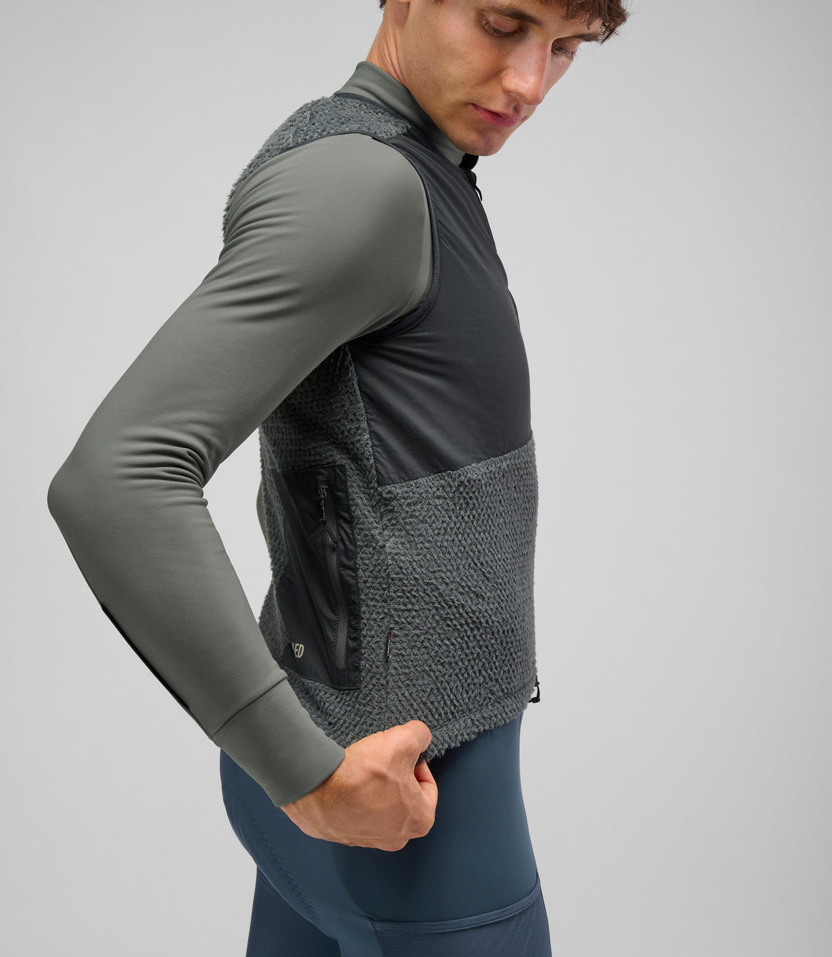 PEDALED ODYSSEY THERMAL LIGHT ALPHA VEST - FOREST GREEN