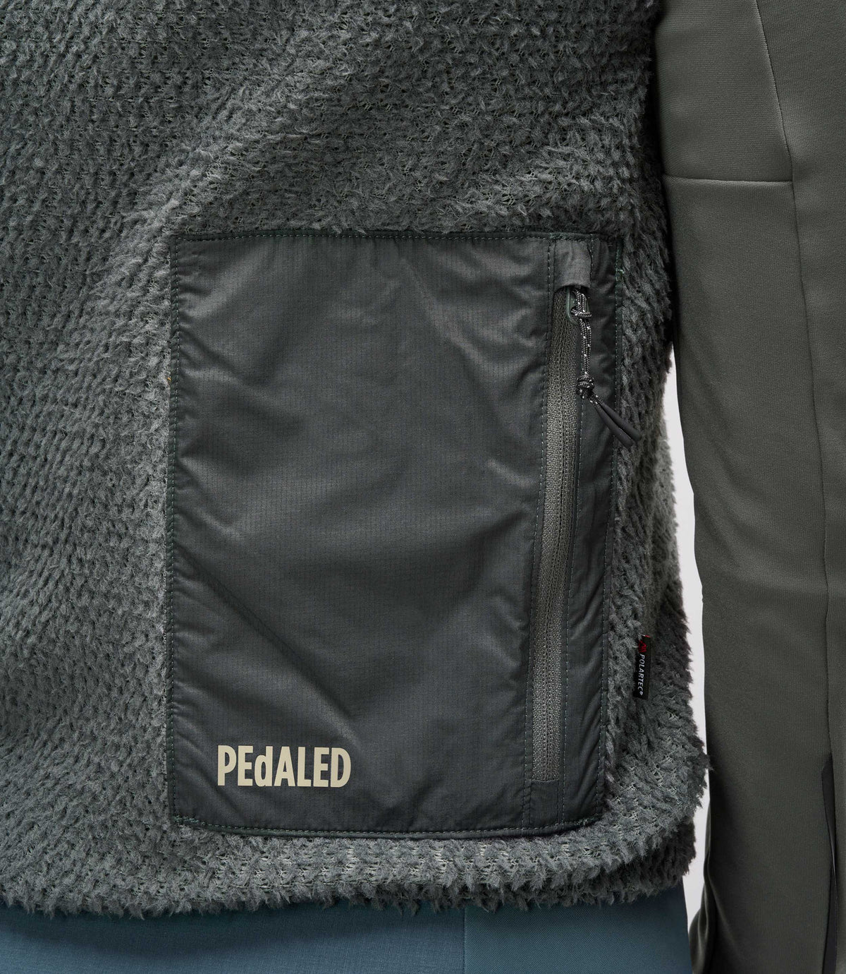 PEDALED ODYSSEY THERMAL LIGHT ALPHA VEST - FOREST GREEN