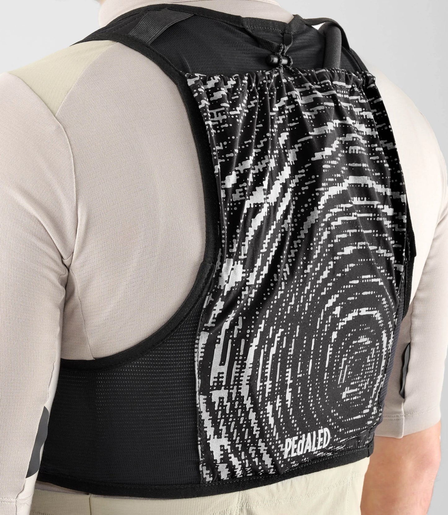 PEDALED Odyssey Hydrovest - Black