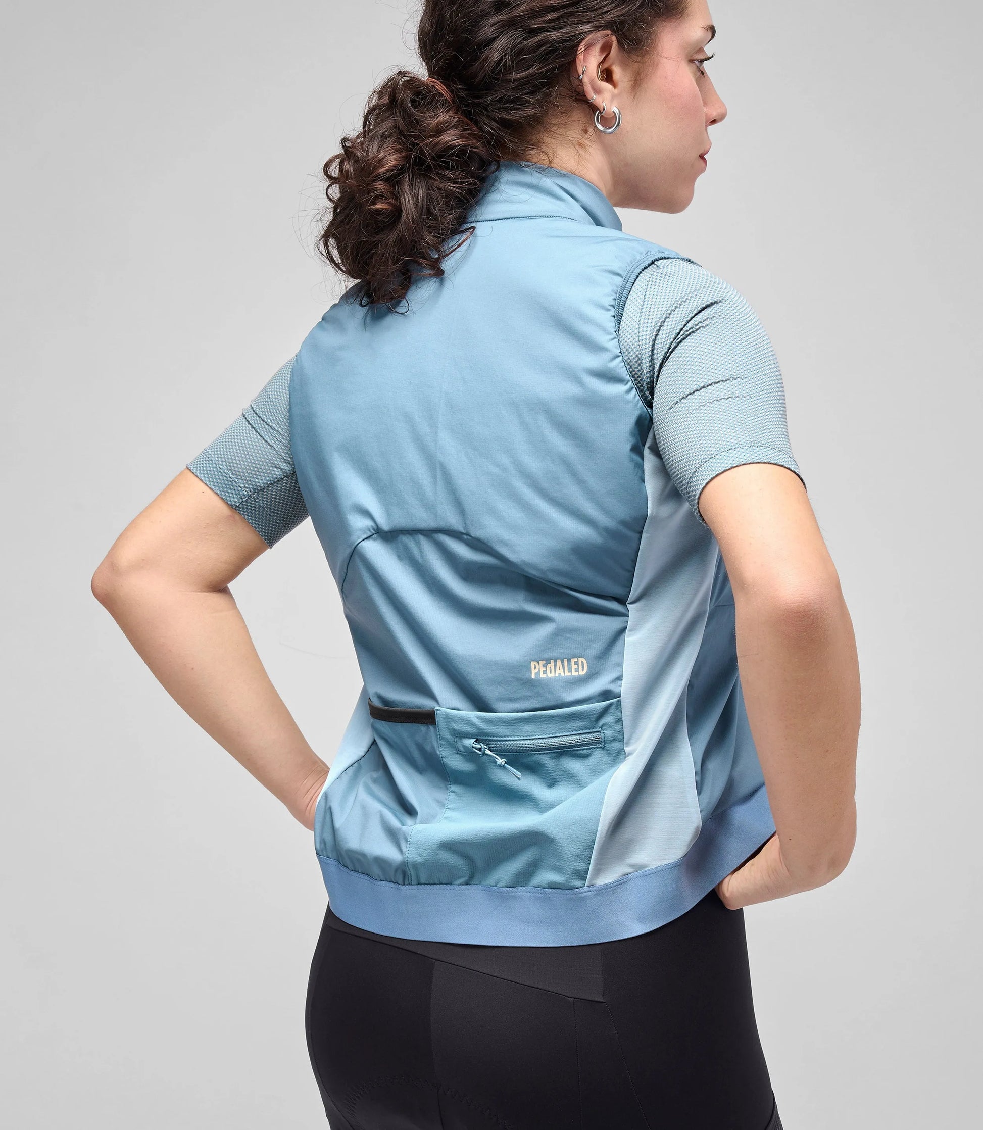 PEDALED Odyssey Women's Insulated Vest - Blue